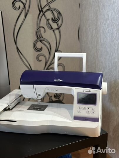 Швейная вышивальная машина Brother innov is 850е