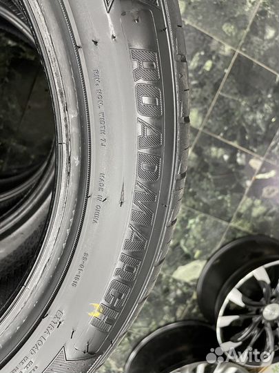 Roadmarch Prime UHP 08 225/50 R17 98W