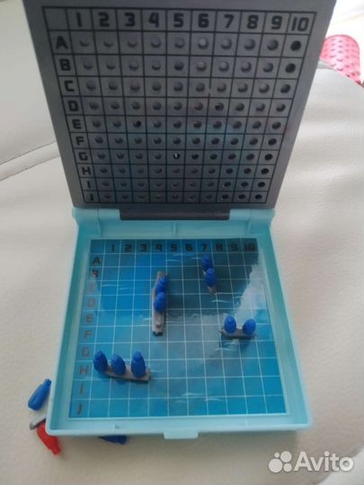 Карманная игра морской бой