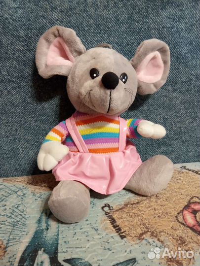 Игрушка музыкальная- мышка