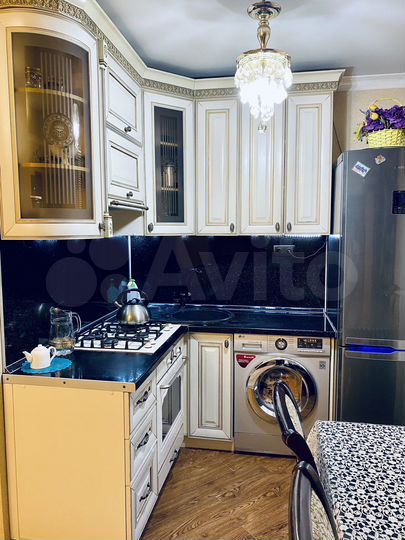 2-к. квартира, 50 м², 2/4 эт.