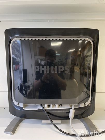 Монитор Philips 17