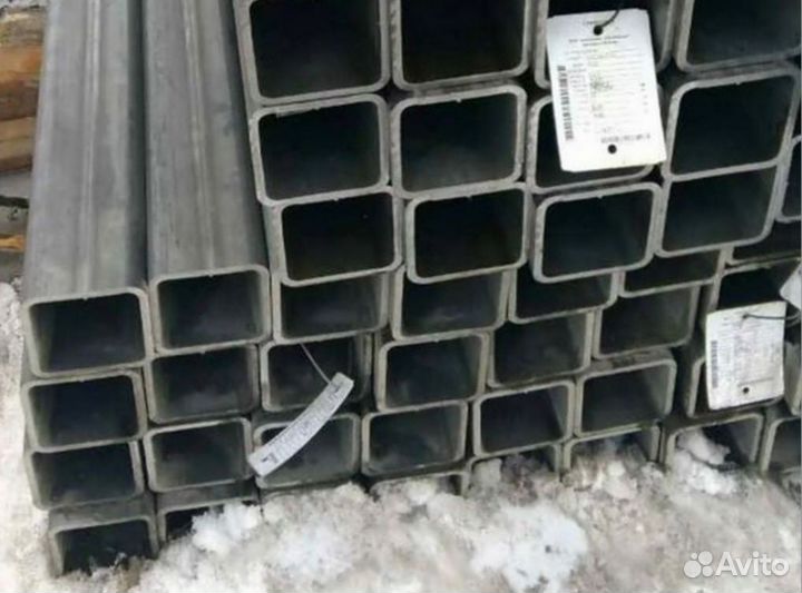 Труба профильная метр