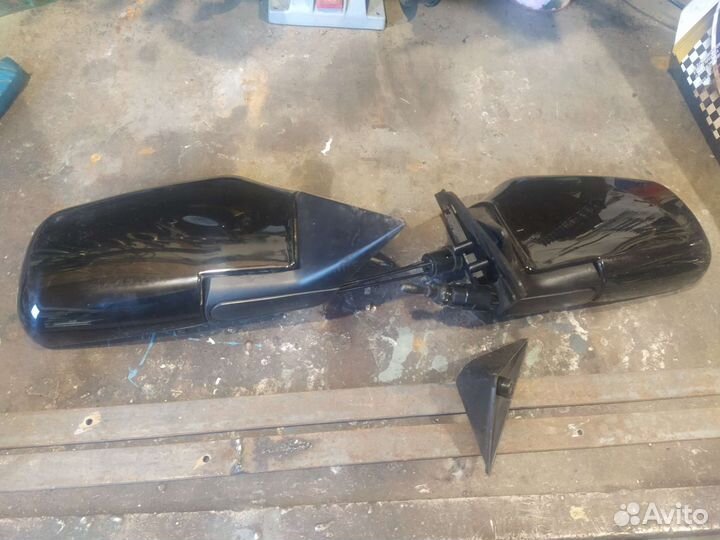 Зеркало боковое