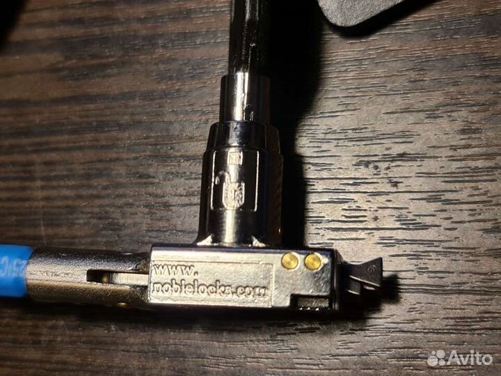 Трос противокражный Noble Locks TZ04T Compact