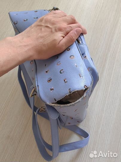 Рюкзак Coccinelle оригинал (с дефектом под ремонт)
