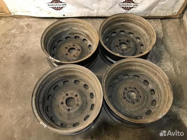 Диск Штампованный R15 PCD 5x108