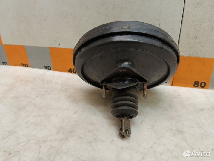 Усилитель тормозов вакуумный Opel Corsa C