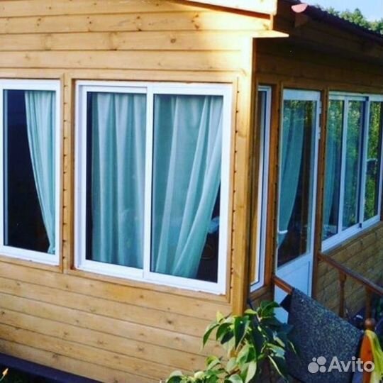 Пластиковые окна. Остекление частных домов