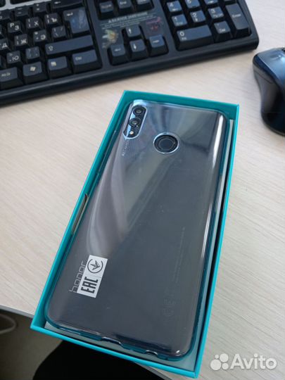 HONOR 10 Lite, 3/64 ГБ