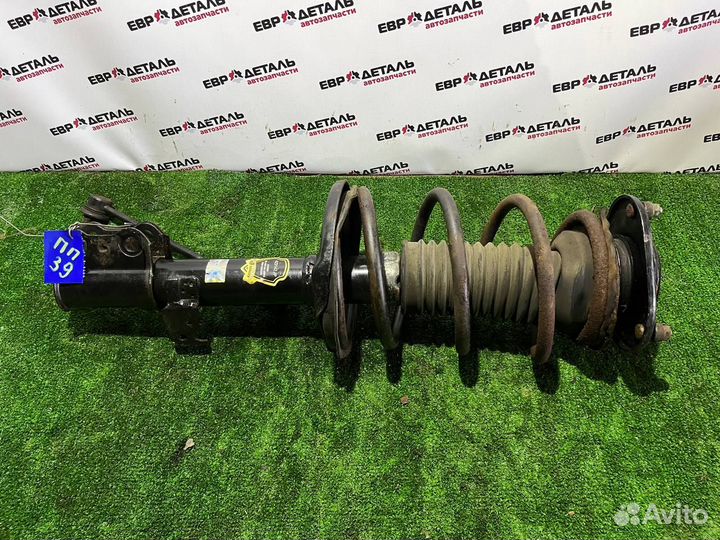 Амортизатор передний правый для Toyota Corolla