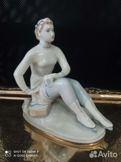 Фарфоровые статуэтки лфз