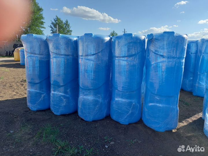 Пластиковые емкости для воды 750 литровые