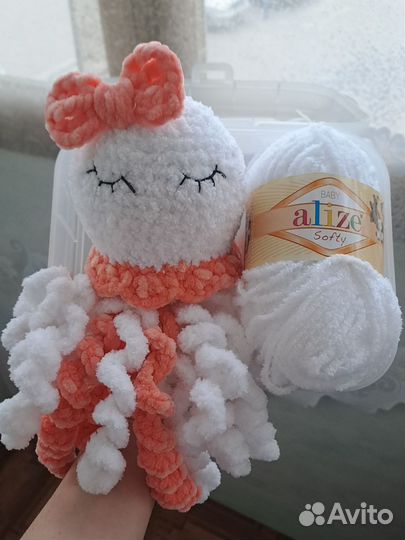 Вязаная осьминожка