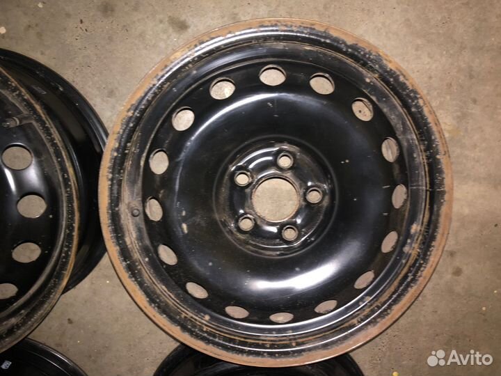 Диски штампованные R15 Volkswagen Polo 4 шт