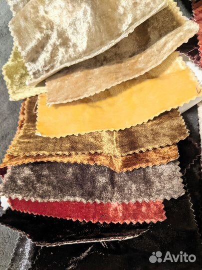 Лоскуты бархатной ткани