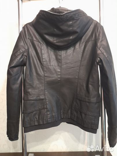 Женская куртка экокожа