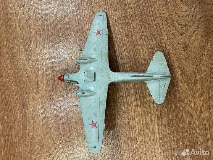 Самолет ил2 из СССР (ранее пепельница)