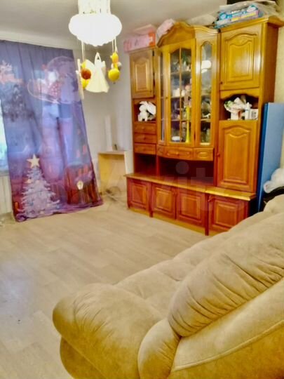 3-к. квартира, 70 м², 1/10 эт.