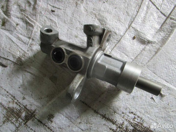 Главный тормозной цилиндр Chevrolet Cruze