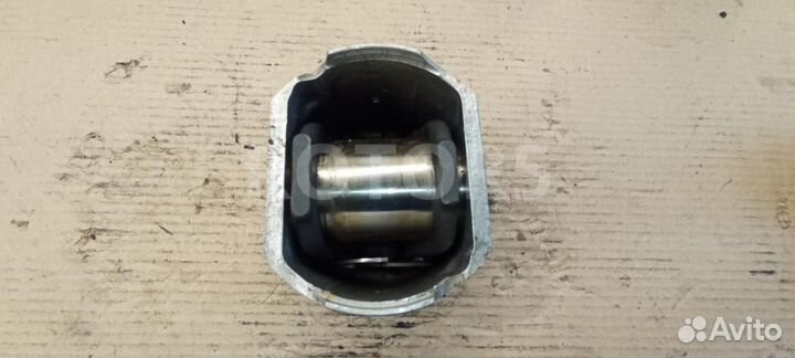 Поршень Renault Magnum 3 2002 P5282H00