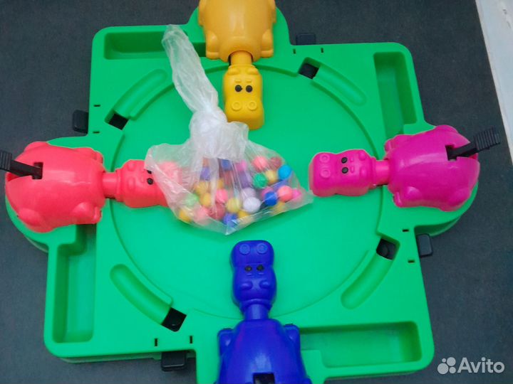 Игрушка голодные бегемотики (zooбильярд)