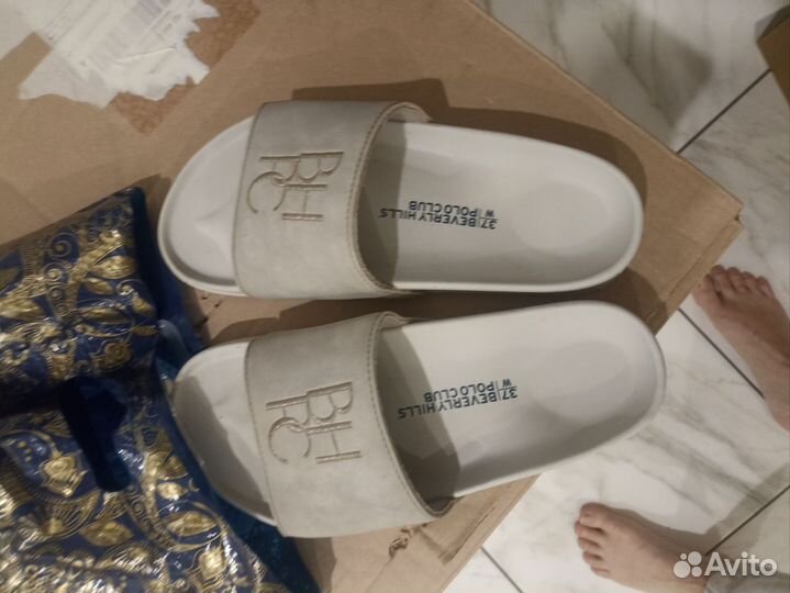 Женская обувь 35 размер