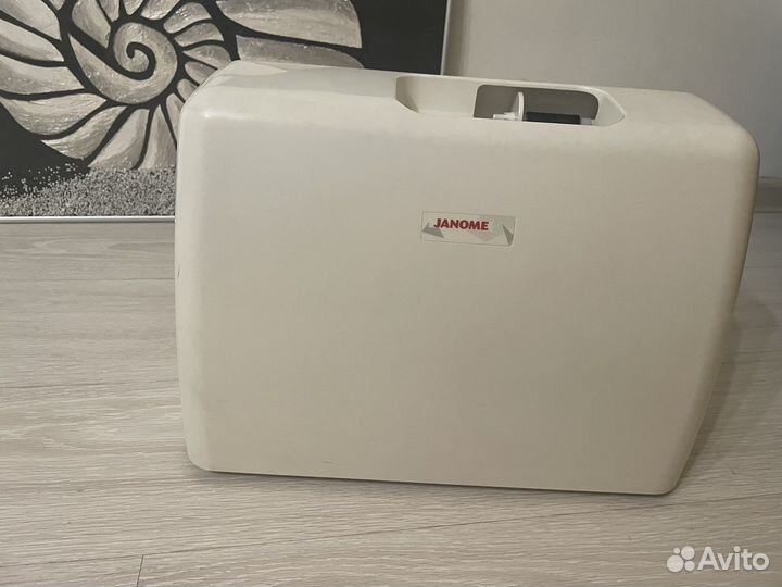 Швейная машинка janome SE 518