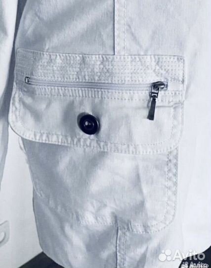 Куртка пиджак T Mobe 52-54 белый