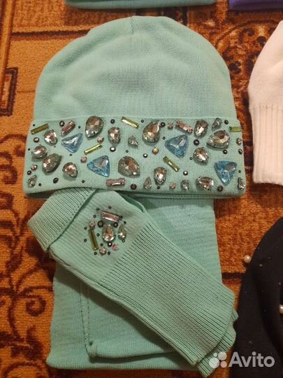 Шапки женские