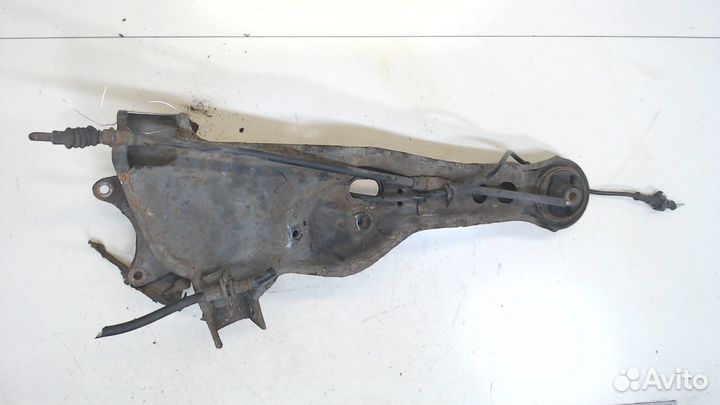 Ступица (кулак, цапфа) Mitsubishi Carisma, 2003