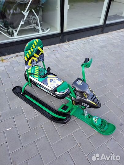 Детский снегокат Ника 