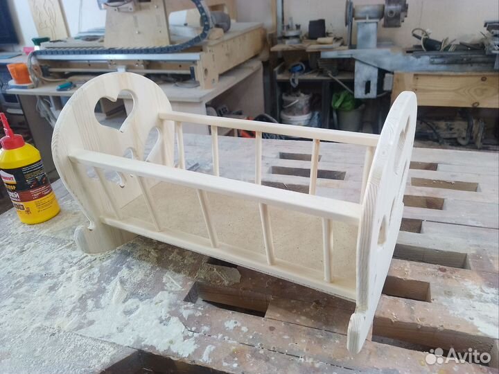 Кроватка для куклы