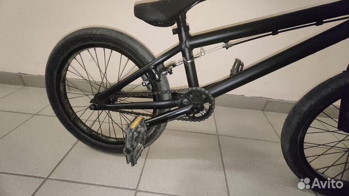 Трюковой велосипед bmx Radio dice 18