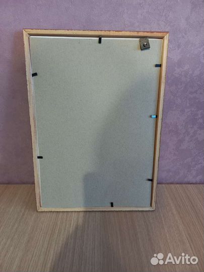 Деньги в рамке