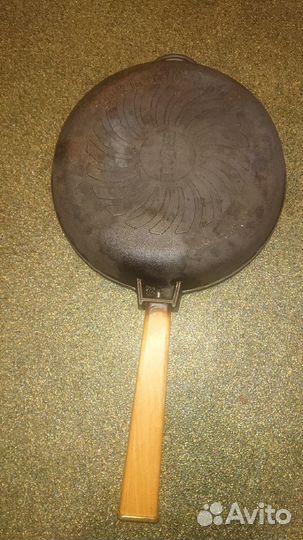 Сковорода чугунная