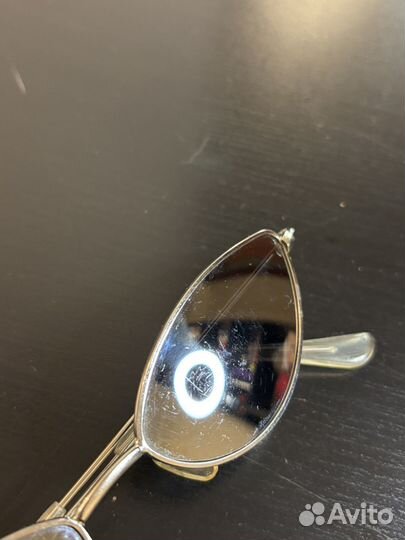 Солнцезащитные очки