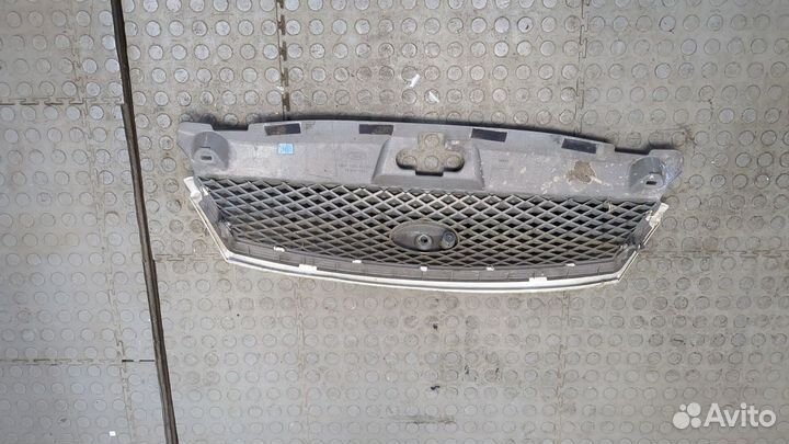 Решетка радиатора Ford Mondeo 3, 2002