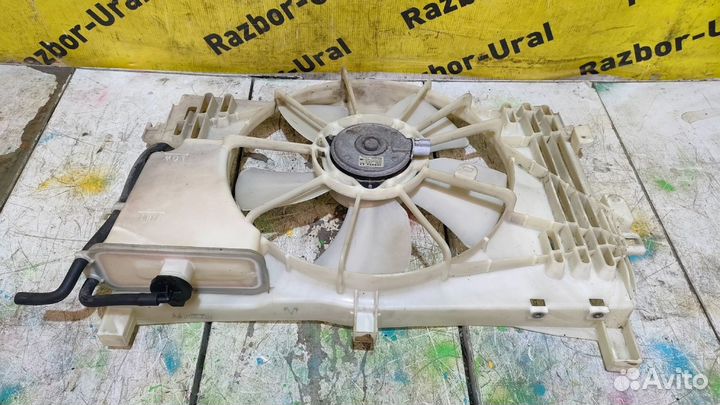 Вентилятор охлаждения в сборе Тойота Авенсис