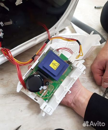 Ремонт стиральных машин и холодильников на дому