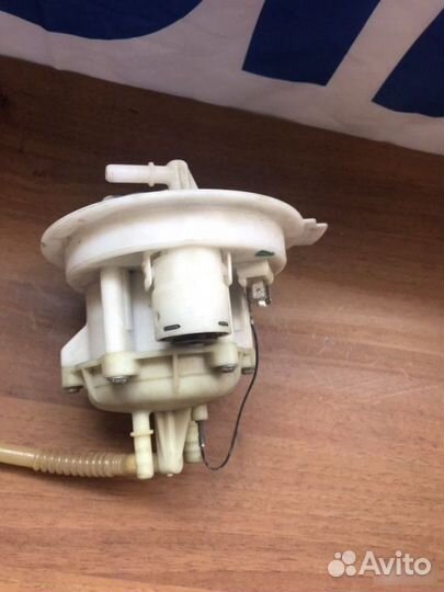 Фильтр топливный левый Audi Q7