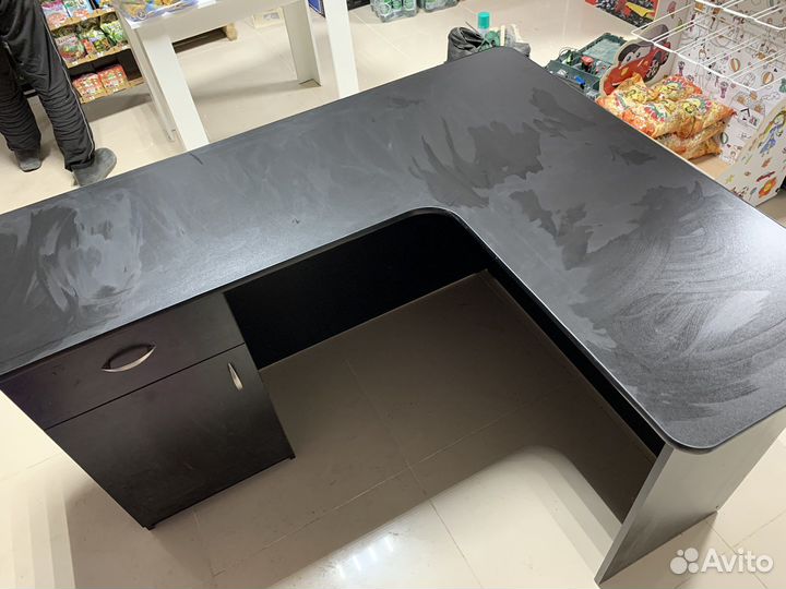 Стол кассовый