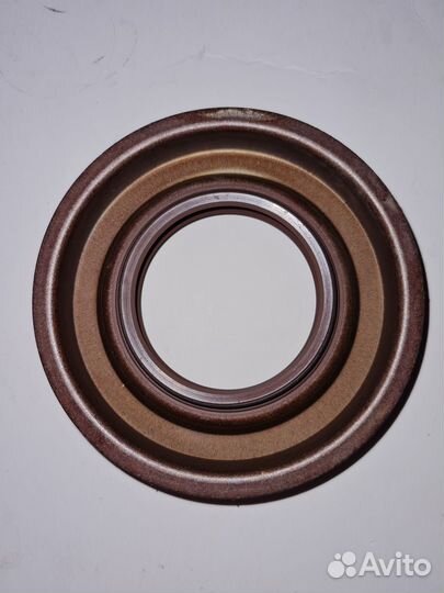 Сальник коленвала Suzuki (09289-38013) (38x72x12)