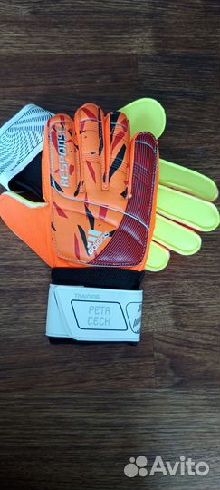 Вратарские перчатки adidas