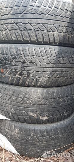 Kumho I'Zen RV Stud KC16 265/65 R17