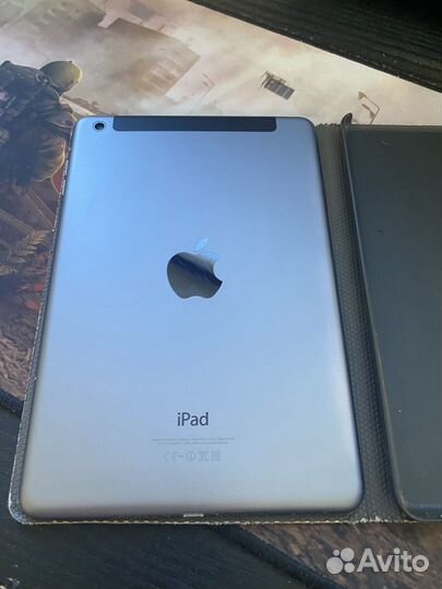 iPad mini 2 16 GB идеальное стостояние
