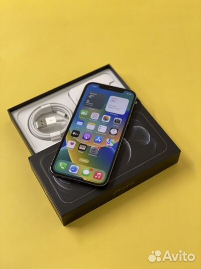 iPhone 12 Pro, 256 ГБ