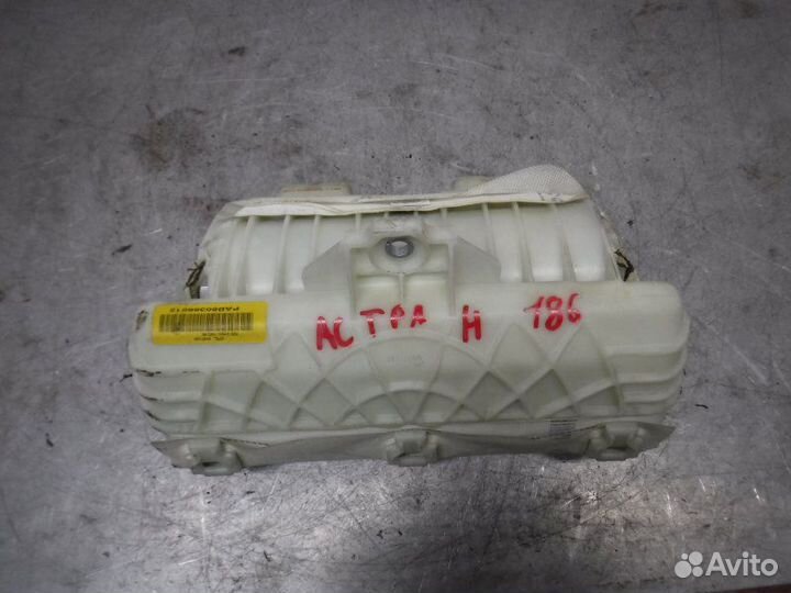 Подушка безопасности Opel Astra H Z18XER 2008