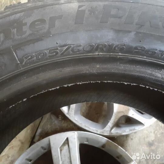 Hankook Winter I'Pike RS W419 205/60 R16