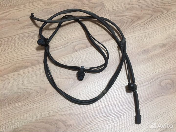 Форсунки и шланги стеклоочистителя мерседес Е 218